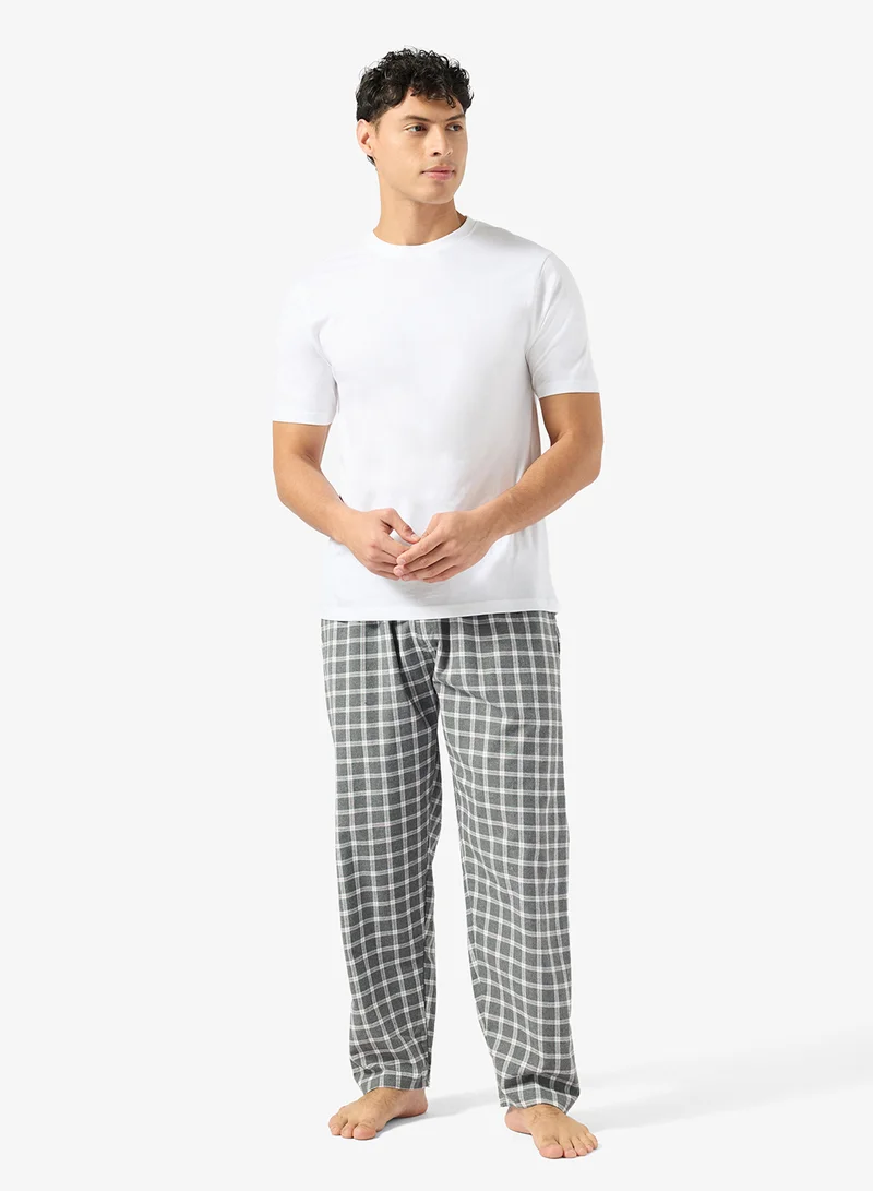 Regular fit tee and Pant set